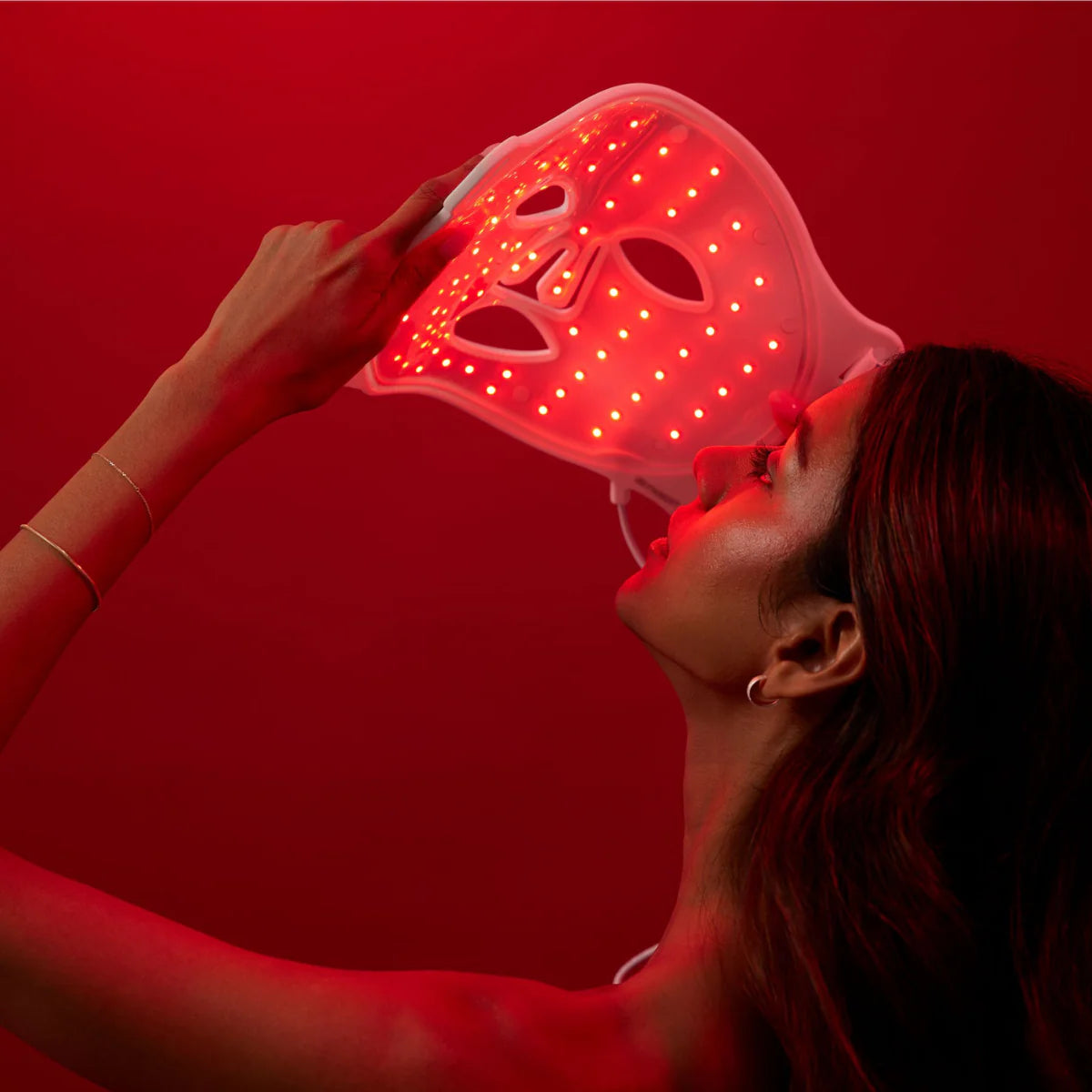 7-in-1 red light therapy face mask